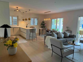 Luxury lakeside home Geneva Lausanne